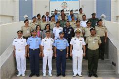 وفد كلية الدفاع الوطني لجمهورية بنغلاديش يزور كلية الدفاع الوطني