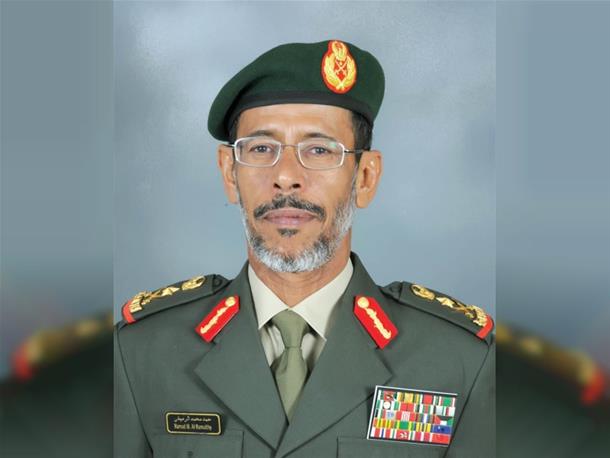 معالي رئيس أركان القوات المسلحة يلتقي بدورة الدفاع الوطني من جديد