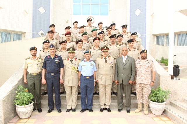 زيارة وفد أكاديمية ناصر العسكرية من جمهورية مصر