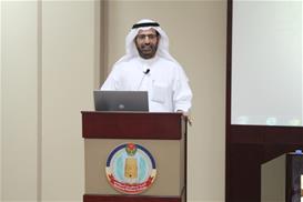 مدير جامعة الإمارات: أدت الحركات الإٍسلامية إلى اختراق النسيج الاجتماعي والفصل بين الحكومة والشعب