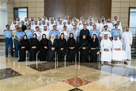Abdullah bin Zayed receives National Defense College delegation