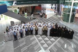 دارسو دورة الدفاع الوطني الثالثة عشر يزورون مكتب رئاسة مجلس الوزراء والمسرعات الحكومية في دبي