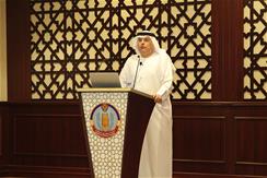 Al Awar gives a lecture at NDC on “Job Market Policies and Enhancing the Competitiveness of Emirati 